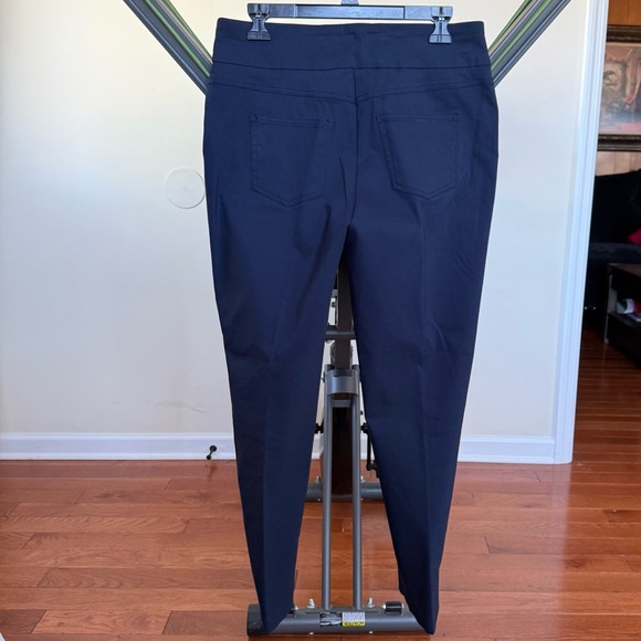 Ruby Red Pull-On Tech Stretch Average Length Pants NWT size 8 navy - Picture 3 of 3